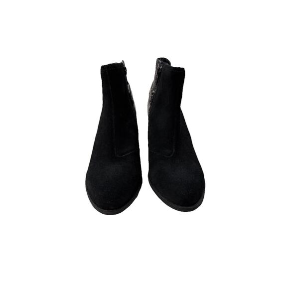 NWOB Vionic Naomi Women's Suede Snake-Print Water-Resistant Boots Black size 8 - Picture 2 of 9